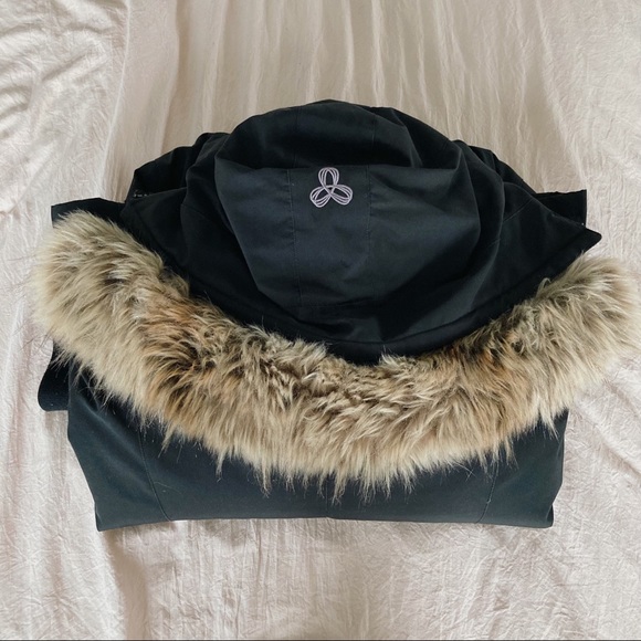 🌱 SOLD 🌱 GOLDEN by Tna Haven Parka Black Altitude Series - Picture 9 of 10